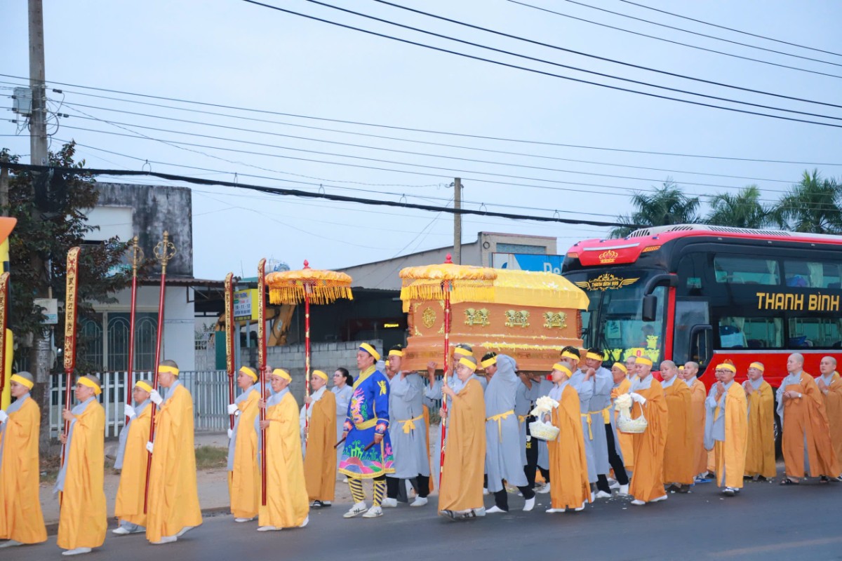 Đồng Nai: Trang nghiêm Lễ truy niệm và phụng tống kim quan Ni trưởng Thích Nữ Minh Ấn