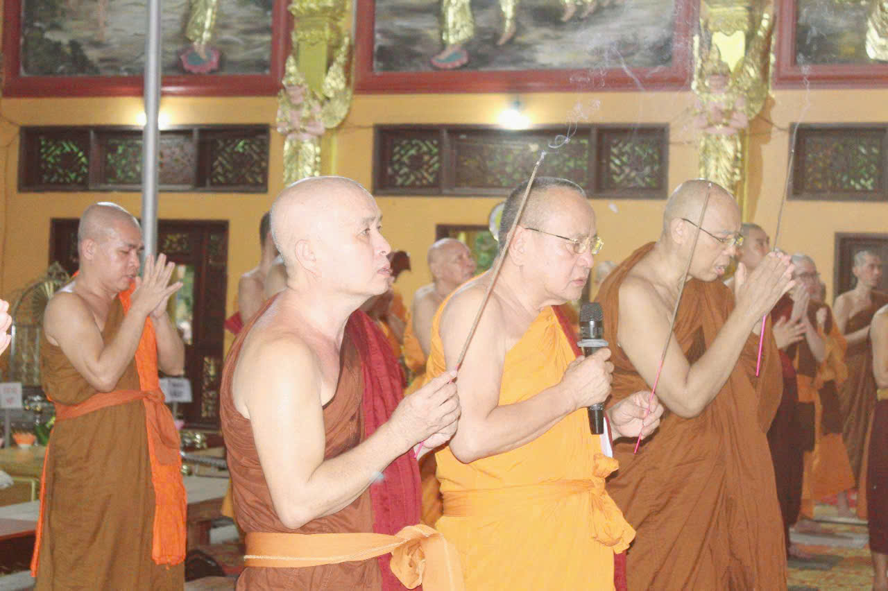 TP. Đồng Nai: Hòa thượng Thích Bửu Chánh nhấn mạnh sự đoàn kết trong ngày sám hối Uposatha Bố-tát