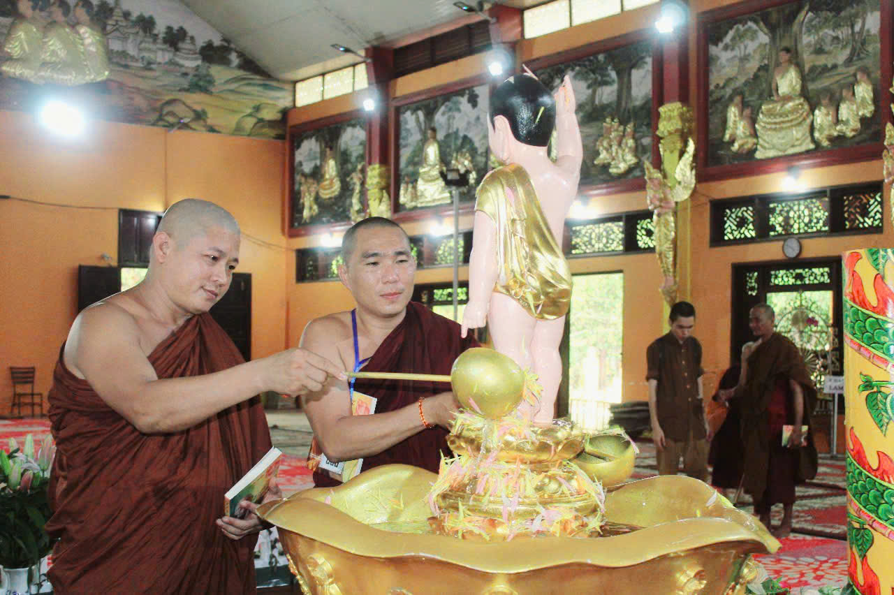 Thành phố Đồng Nai: Khóa tu Ngày Chánh niệm kính mừng Phật đản PL.2570