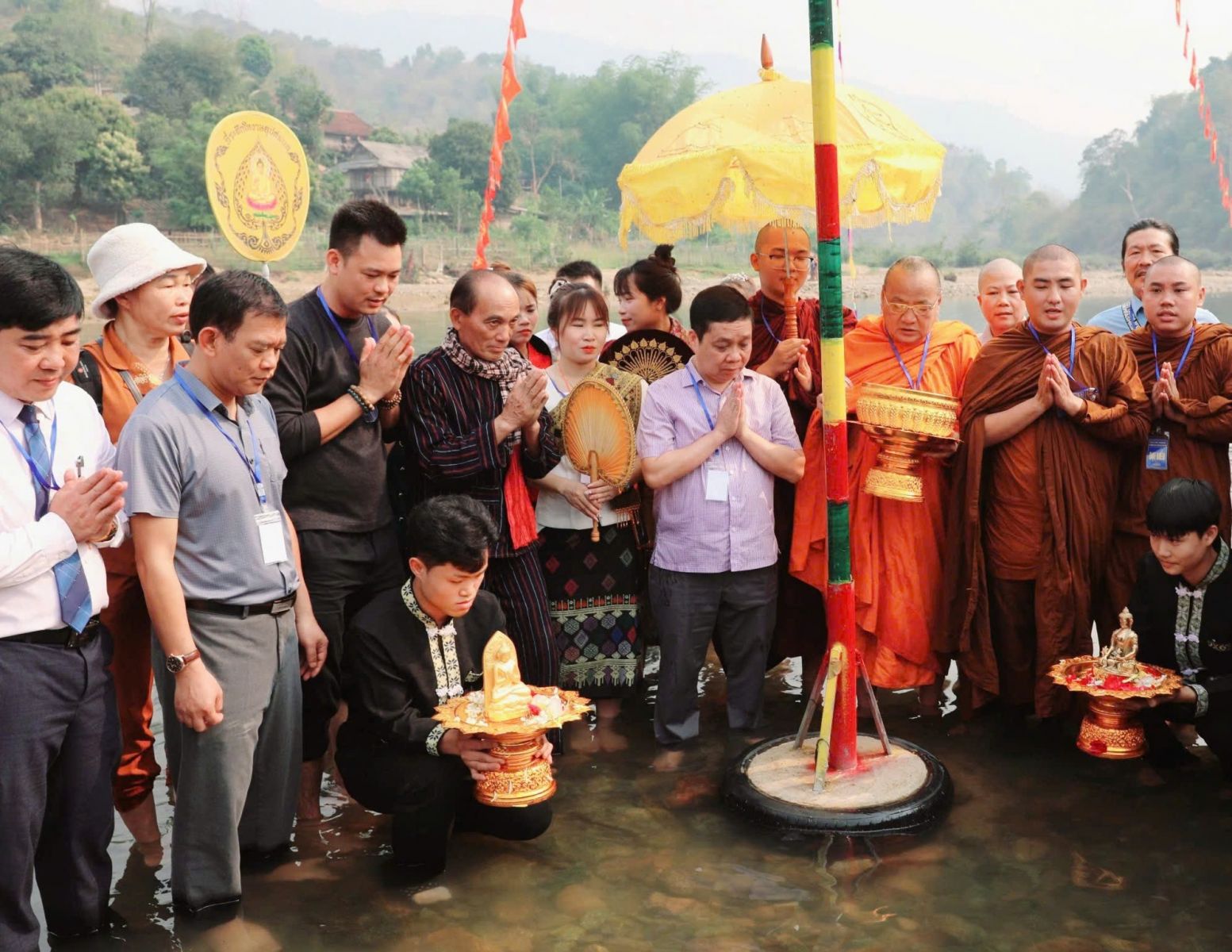 Điện Biên: Lễ Bun Huột Nặm - Tết Té Nước dân tộc Lào